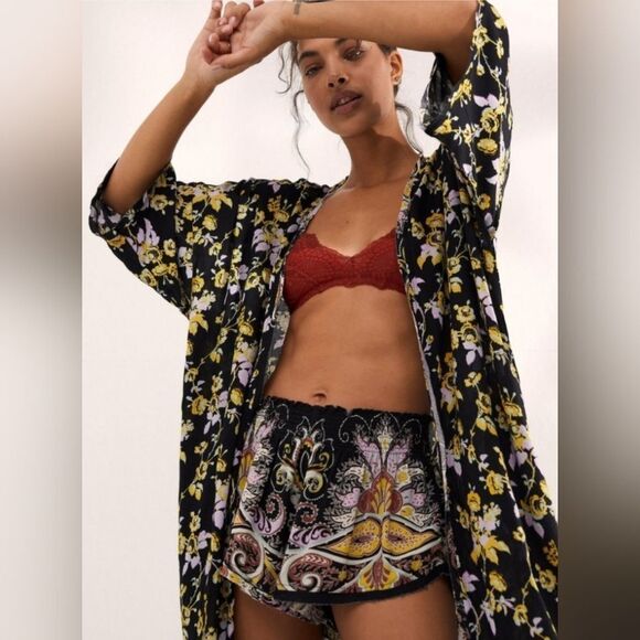 FREE PEOPLE Sz S BALI PIXIE LOUNGE KIMONO - Picture 2 of 11